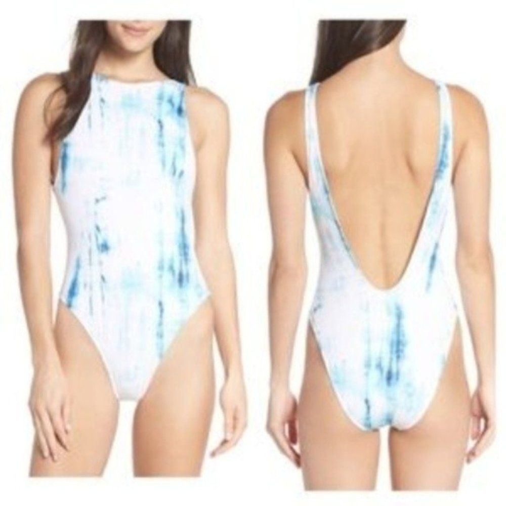 SOMETHING NAVY Low Back One-Piece Swimsuit 
